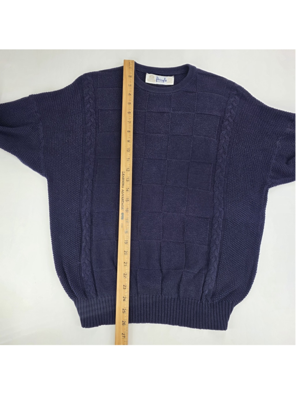 Pringle Scotland Sweater Mens M Navy Wool Knit Crewneck Quiet Luxury - Picture 8 of 12